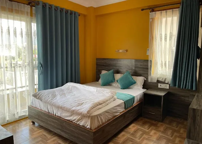 Munus Travel Is "a Peaceful Away From The City" * Kathmandu